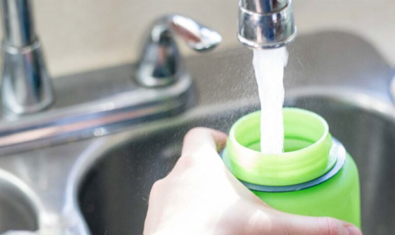3 Tips For Flushing Less Water Down Your Pipes Each Day